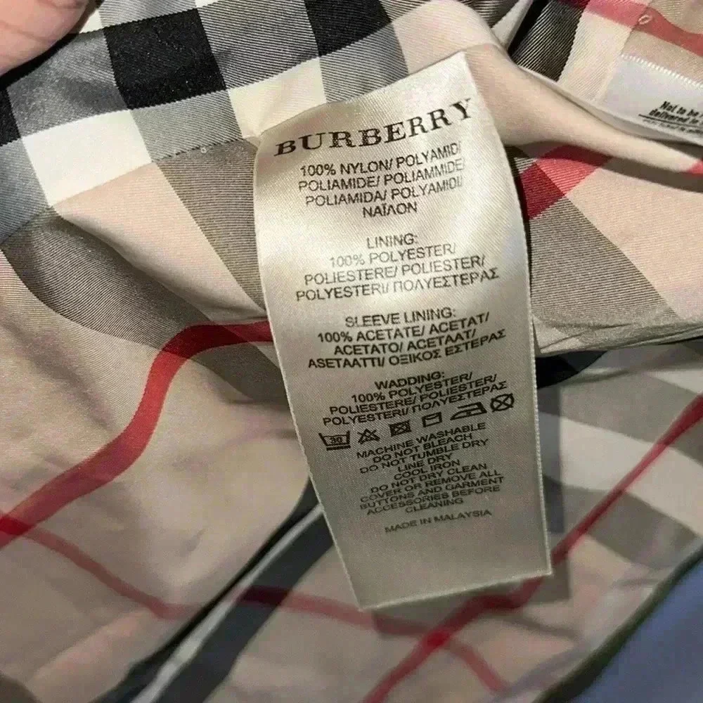 🔥🌺 ❄️ 🌲 Burberry Jacket Authentic 🔥❄️🌲🌹 - Picture 14 of 15